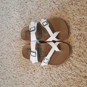 *Brand New* womens sandals